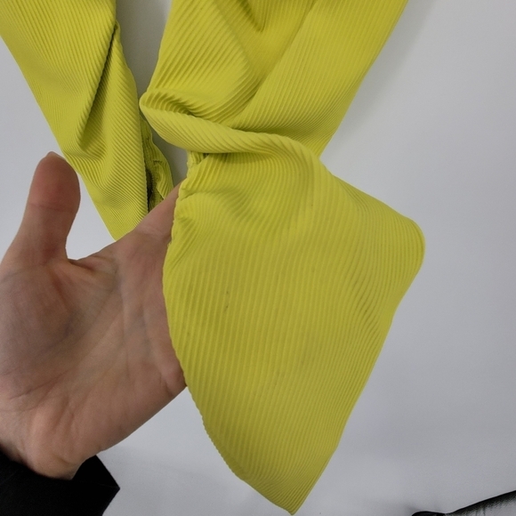 Zyia active grey yellow parallel lux high rise leggings size small - Picture 4 of 7
